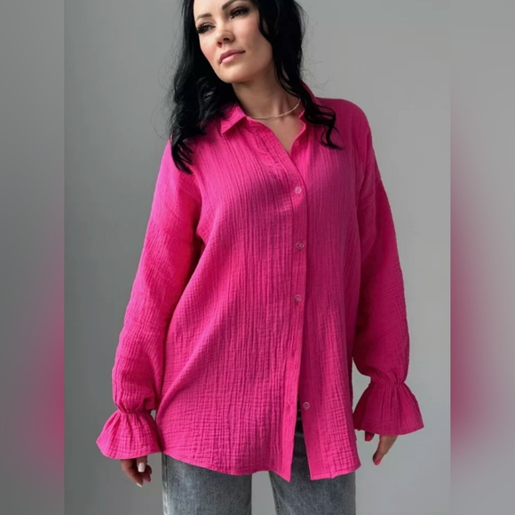 Textured Collared Neck Flounce Sleeve Shirt - Picture 3 of 6